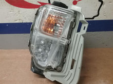 Load image into Gallery viewer, FOG LAMP LIGHT CT200H ES300H ES350 GS350 12-18 Bumper Mounted Right - CTL328330
