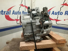 Load image into Gallery viewer, TRANSMISSION Veloster 2013 13 2014 14 2015 15 2016 16 VIN D - CTL329637
