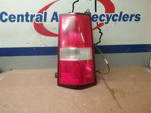 Load image into Gallery viewer, [INVENTORYCAR_YEAR_MAKE_MODEL] TAIL LIGHT LAMP ASSEMBLY Right - CTL331807
