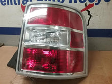 Load image into Gallery viewer, TAIL LIGHT LAMP ASSEMBLY Ford Flex 12 13 14 15 16 17 18 19 Right - CTL332338
