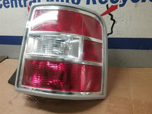 Load image into Gallery viewer, TAIL LIGHT LAMP ASSEMBLY Ford Flex 12 13 14 15 16 17 18 19 Right - CTL332338
