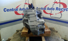Load image into Gallery viewer, Transmission Lincoln MKZ 2013 - CTL332472

