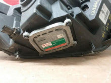 Load image into Gallery viewer, Headlight Lamp Assembly Ford Taurus 2015 - CTL334425
