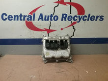 Load image into Gallery viewer, ECU ECM COMPUTER BMW 320i 328D 328i 528D 528i 13 14 15 - CTL334809
