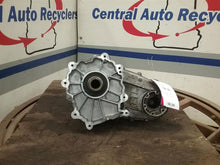 Load image into Gallery viewer, Transfer Case  GRAND CHEROKEE 2015 - CTL337088
