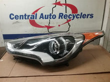 Load image into Gallery viewer, HEADLIGHT LAMP ASSEMBLY Hyundai Veloster 13 14 15 16 17 Left - CTL340940
