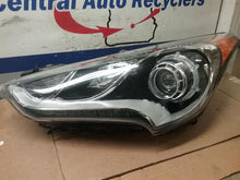 Load image into Gallery viewer, HEADLIGHT LAMP ASSEMBLY Hyundai Veloster 13 14 15 16 17 Left - CTL340940
