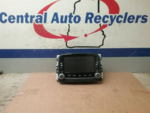Load image into Gallery viewer, Radio  FIAT 500 2014 - CTL341442
