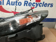 Load image into Gallery viewer, Headlight Lamp Assembly Mazda 3 2020 - CTL341471
