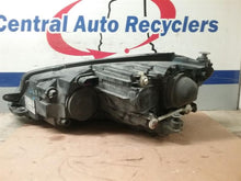 Load image into Gallery viewer, Headlight Lamp Assembly Volkswagen Golf 2018 - CTL342904
