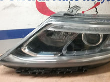 Load image into Gallery viewer, Headlight Lamp Assembly Kia Sorento 2014 - CTL343360

