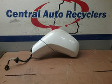 Load image into Gallery viewer, SIDE VIEW DOOR MIRROR Chevrolet TRAX 2015 15 2016 16 Left - CTL343547
