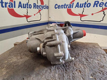 Load image into Gallery viewer, [INVENTORYCAR_YEAR_MAKE_MODEL] TRANSFER CASE - CTL351532
