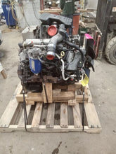 Load image into Gallery viewer, Engine Motor  SIERRA 2500 PICKUP 2004 - CTL351575
