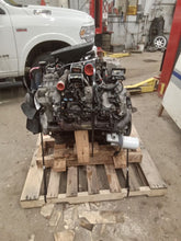 Load image into Gallery viewer, Engine Motor  SIERRA 2500 PICKUP 2004 - CTL351575
