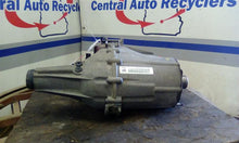 Load image into Gallery viewer, [INVENTORYCAR_YEAR_MAKE_MODEL] TRANSFER CASE - CTL352092
