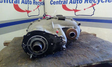 Load image into Gallery viewer, [INVENTORYCAR_YEAR_MAKE_MODEL] TRANSFER CASE - CTL352092

