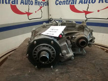 Load image into Gallery viewer, [INVENTORYCAR_YEAR_MAKE_MODEL] TRANSFER CASE - CTL353103
