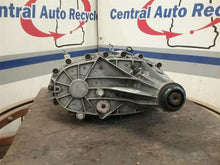 Load image into Gallery viewer, [INVENTORYCAR_YEAR_MAKE_MODEL] TRANSFER CASE - CTL353103
