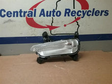 Load image into Gallery viewer, TURN SIGNAL LIGHT LAMP Kia Forte 2019 19 2020 20 Right - CTL355008
