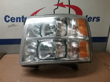 Load image into Gallery viewer, [INVENTORYCAR_YEAR_MAKE_MODEL] HEADLIGHT LAMP ASSEMBLY Left - CTL355123
