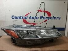 Load image into Gallery viewer, Headlight Lamp Assembly  KICKS 2021 - CTL359708
