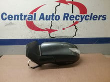 Load image into Gallery viewer, Side View Door Mirror Nissan Sentra 2018 - CTL360662
