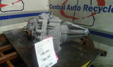 Load image into Gallery viewer, [INVENTORYCAR_YEAR_MAKE_MODEL] TRANSFER CASE - CTL360879

