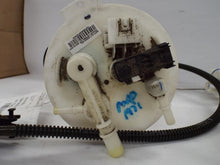 Load image into Gallery viewer, Fuel Pump Chevrolet Equinox 2013 - MRK444317

