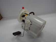 Load image into Gallery viewer, Fuel Pump Chevrolet Malibu 2016 - MRK451128
