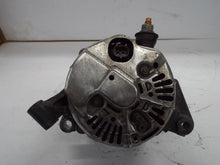 Load image into Gallery viewer, Alternator Jeep Liberty 2005 - MRK451924
