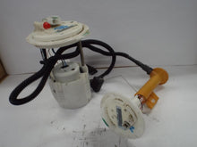 Load image into Gallery viewer, Fuel Pump Dodge Journey 2014 - MRK452646
