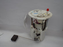 Load image into Gallery viewer, Fuel Pump Ford Edge 2019 - MRK453053
