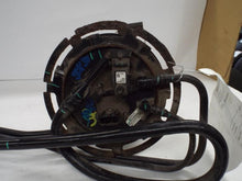 Load image into Gallery viewer, Fuel Pump Saab 9-5 2006 06 2007 07 2008 08 2009 09 2010 10 - MRK454594

