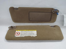 Load image into Gallery viewer, Interior Sun Visors Toyota 4 Runner 2000 - MRK457711
