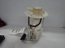 Load image into Gallery viewer, FUEL PUMP Toyota Corolla Matrix 09 10 11 12 13 14 - MRK460387
