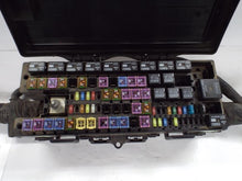 Load image into Gallery viewer, Fuse Box  EXPEDITION 2014 - MRK460437

