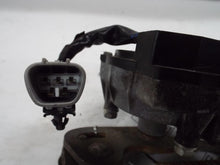 Load image into Gallery viewer, WINDSHIELD WIPER MOTOR Highlander 2008 08 2009 09 2010 10 - MRK460884
