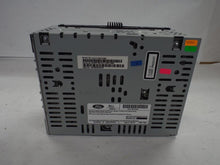 Load image into Gallery viewer, Radio Ford Taurus 2015 - MRK461025
