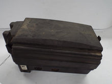 Load image into Gallery viewer, Fuse Box Chevrolet Colorado 2004 - MRK461117
