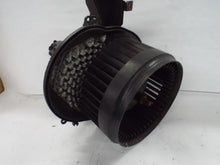 Load image into Gallery viewer, HEATER BLOWER MOTOR S60 V70 S80 XC90 1999 99 00 - 07 08 - MRK461156
