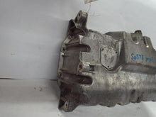 Load image into Gallery viewer, OIL PAN A3 Beetle Golf Golf GTI Jetta 10 11 12 13 14 OIL PAN - MRK461325
