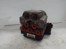 Load image into Gallery viewer, ABS Pump  SIERRA 2500 PICKUP 2000 - MRK461484
