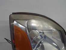Load image into Gallery viewer, HEADLIGHT LAMP ASSEMBLY Cadillac SRX 04 05 06 07 08 09 Right - MRK461715
