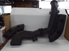 Load image into Gallery viewer, Air Cleaner Box  FORD F250SD PICKUP 2006 - MRK461742
