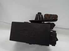 Load image into Gallery viewer, Fuse Box Ford Ranger 2002 - MRK462088
