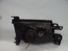 Load image into Gallery viewer, Headlight Lamp Assembly Subaru Forester 1999 - MRK462553
