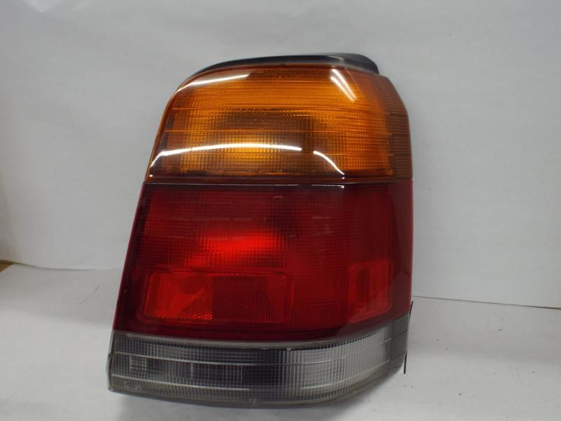 TAIL LIGHT LAMP ASSEMBLY Subaru Forester 1999 99 2000 00 Right - MRK462560