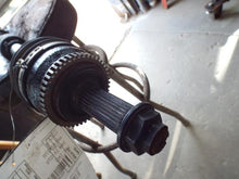 Load image into Gallery viewer, AXLE SHAFT Kia Soul 14 15 16 17 18 19 MT Right - MRK462758
