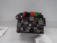 Load image into Gallery viewer, Fuse Box  S10/S15/SONOMA 2003 - MRK463095

